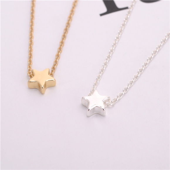 Tiny Star Dainty Penant Gold Necklace - Picture 3 of 4